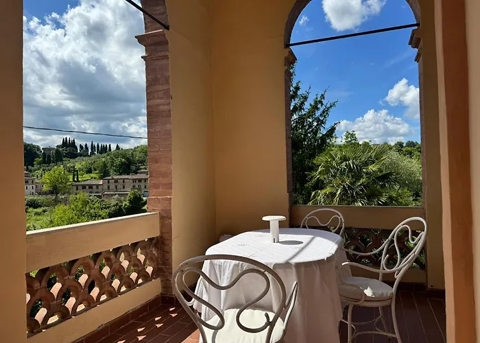 Apartman Le Logge Di Caprera Siena