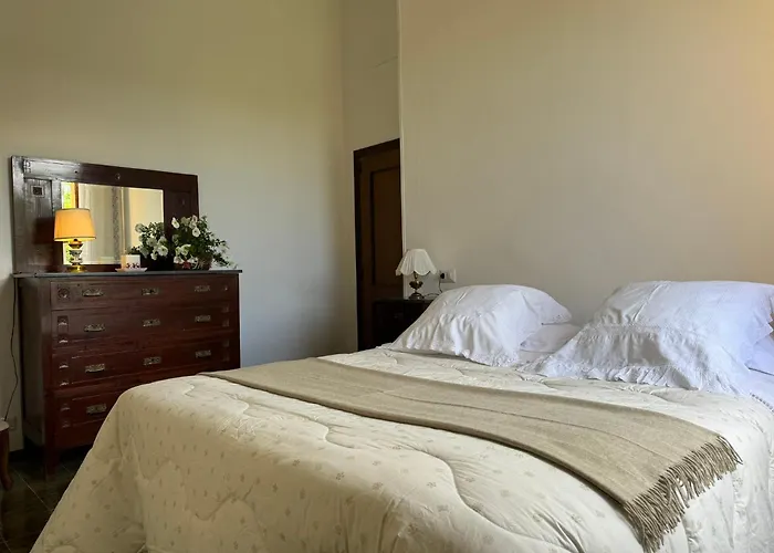 Le Logge Di Caprera * Siena